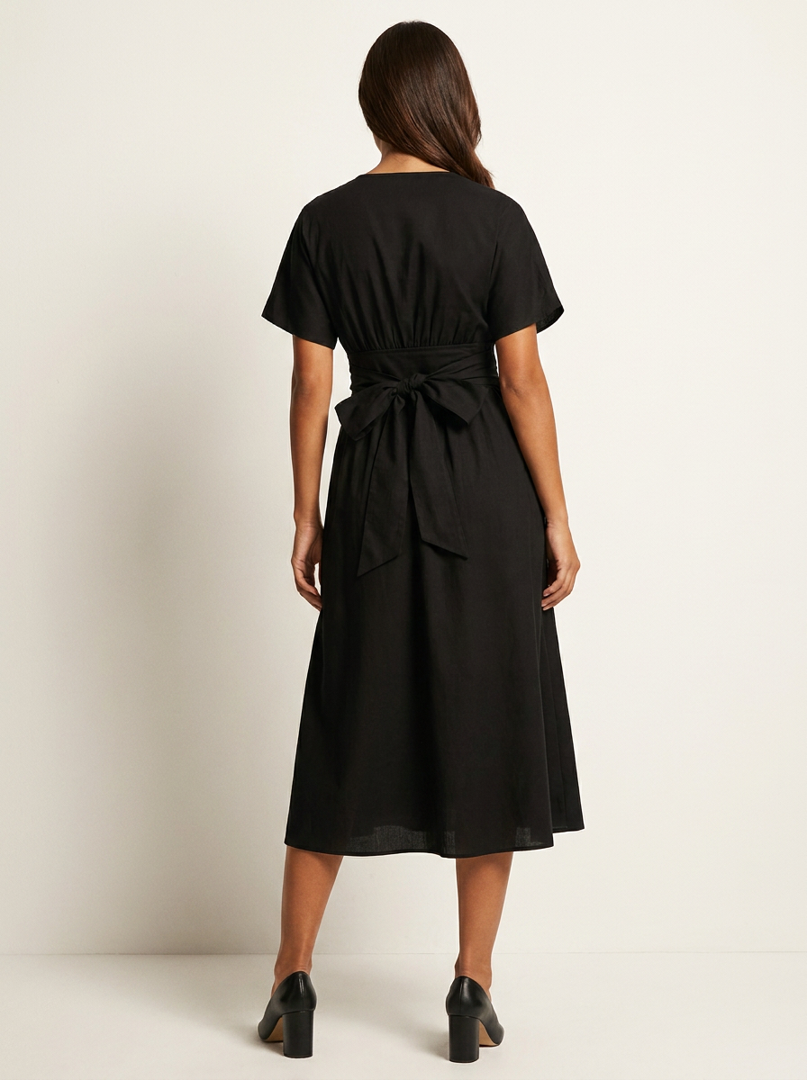 Elegant Midi Dress with Tie Waist - Amélie