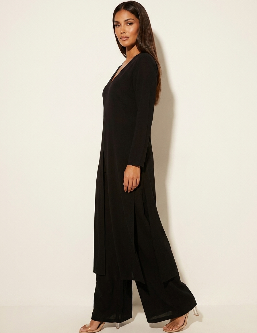 Elegant_Two-Piece_Set_with_Long_Tunic_-_Amara_10.png