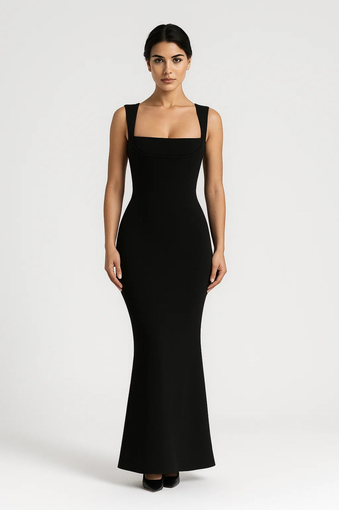 Figure-Hugging Maxi Dress - Valentina