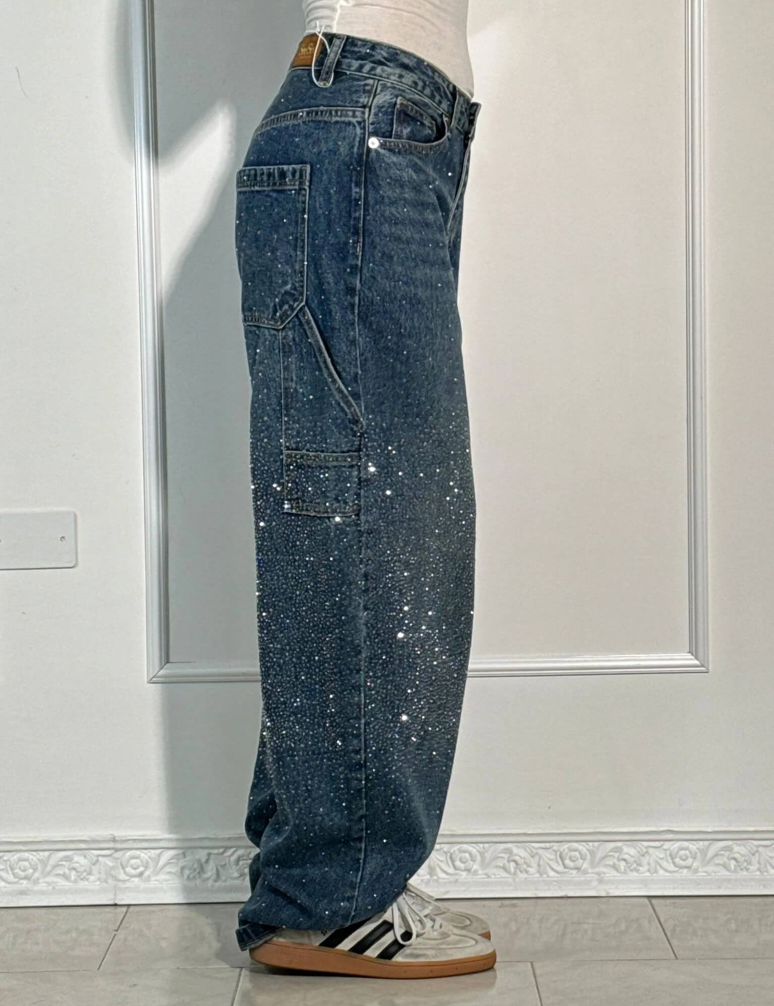 Glitter_cargo_jeans_with_a_wide-leg_fit_-_Nova_4.jpg
