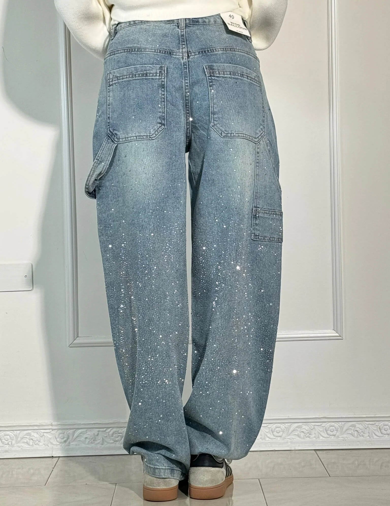 Glitter_cargo_jeans_with_a_wide-leg_fit_-_Nova_8.jpg