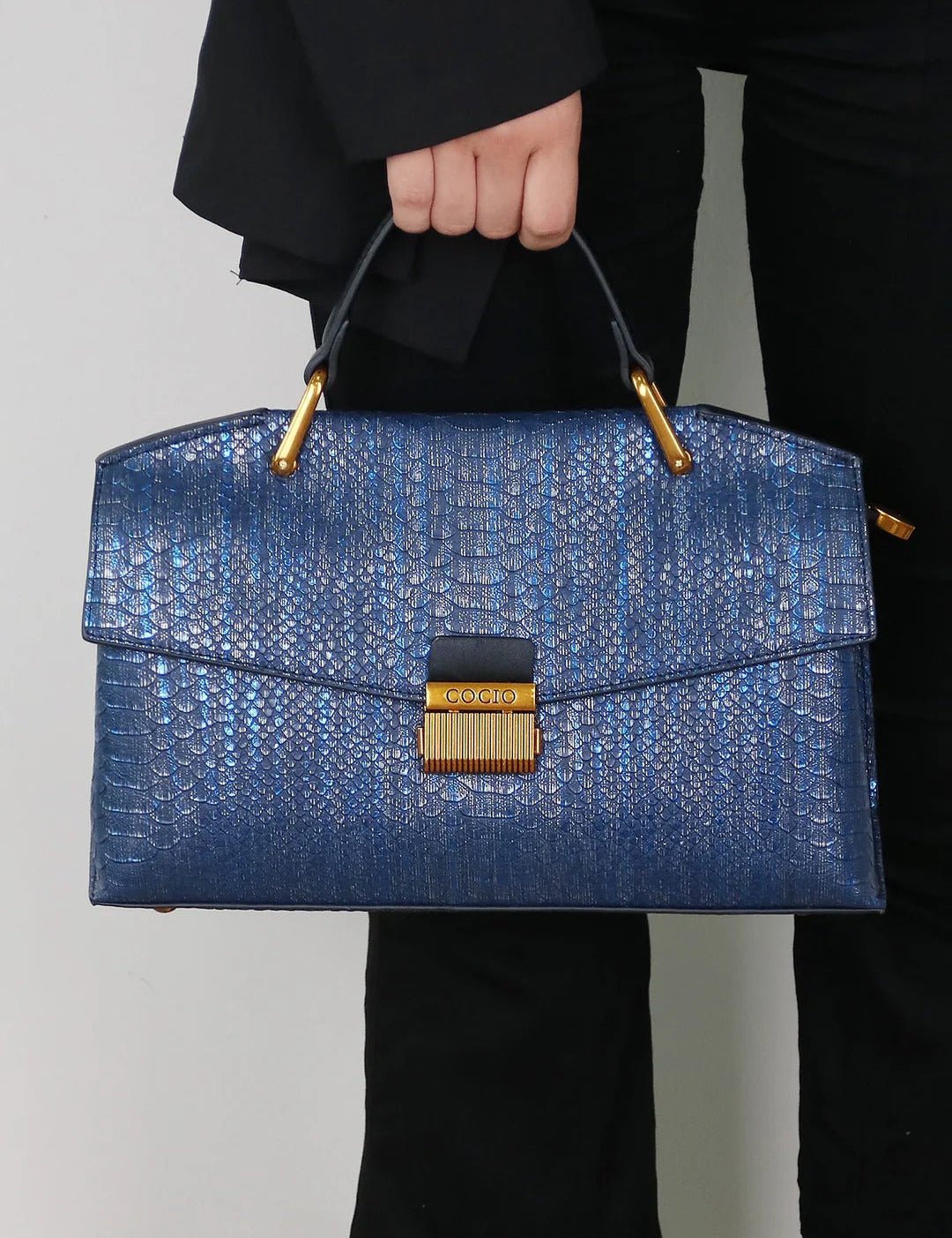 Luxury_Croc-Effect_Handbag_-_Valentina_2.jpg