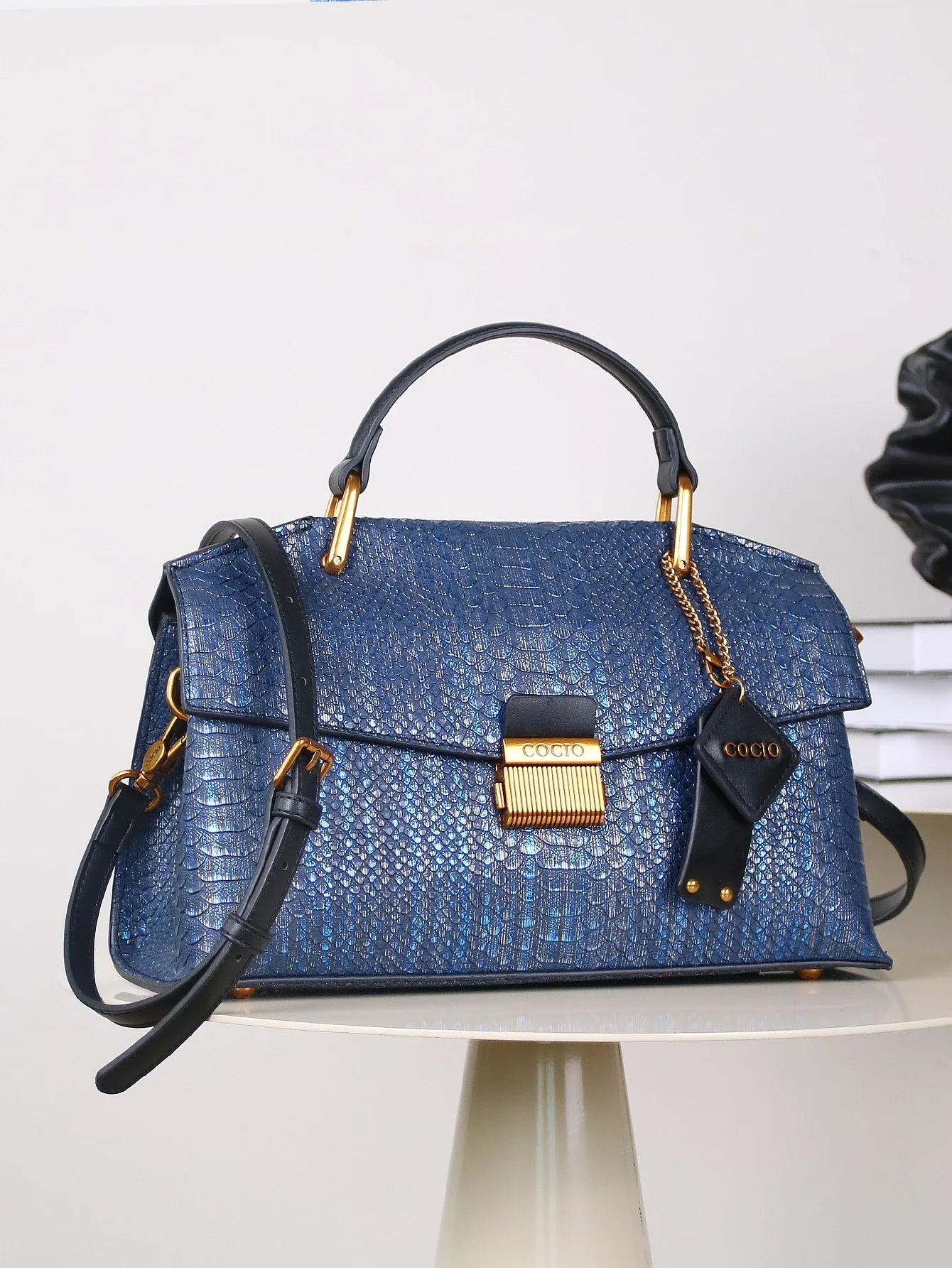 Luxury Croc-Effect Handbag - Valentina