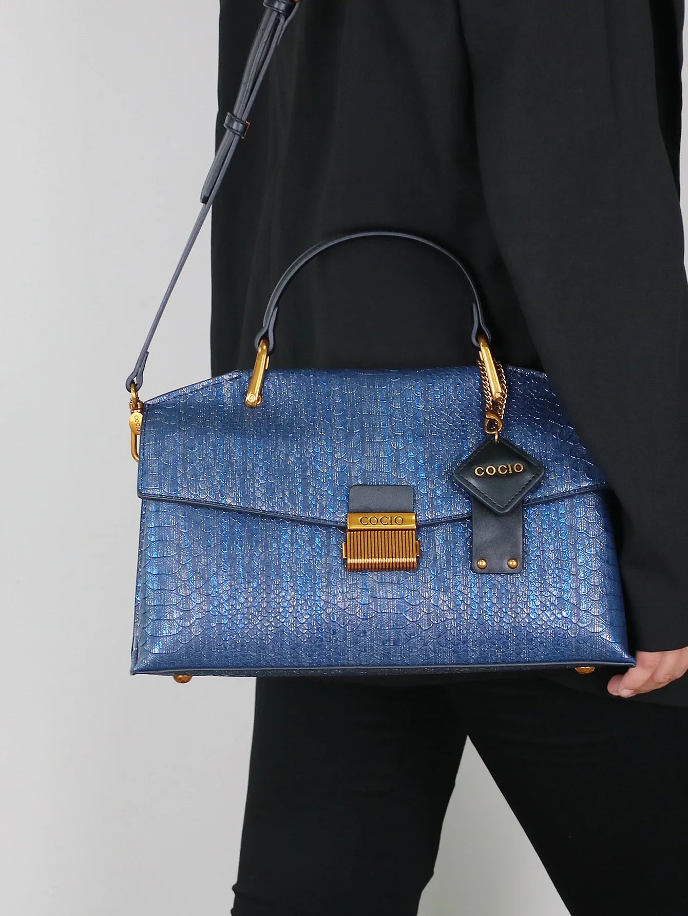Luxury Croc-Effect Handbag - Valentina