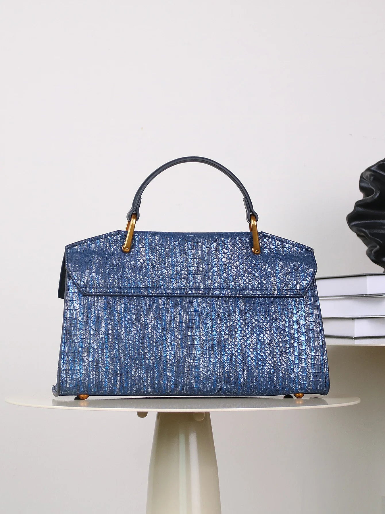 Luxury Croc-Effect Handbag - Valentina