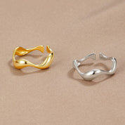 Minimalist Open Ring - Luna