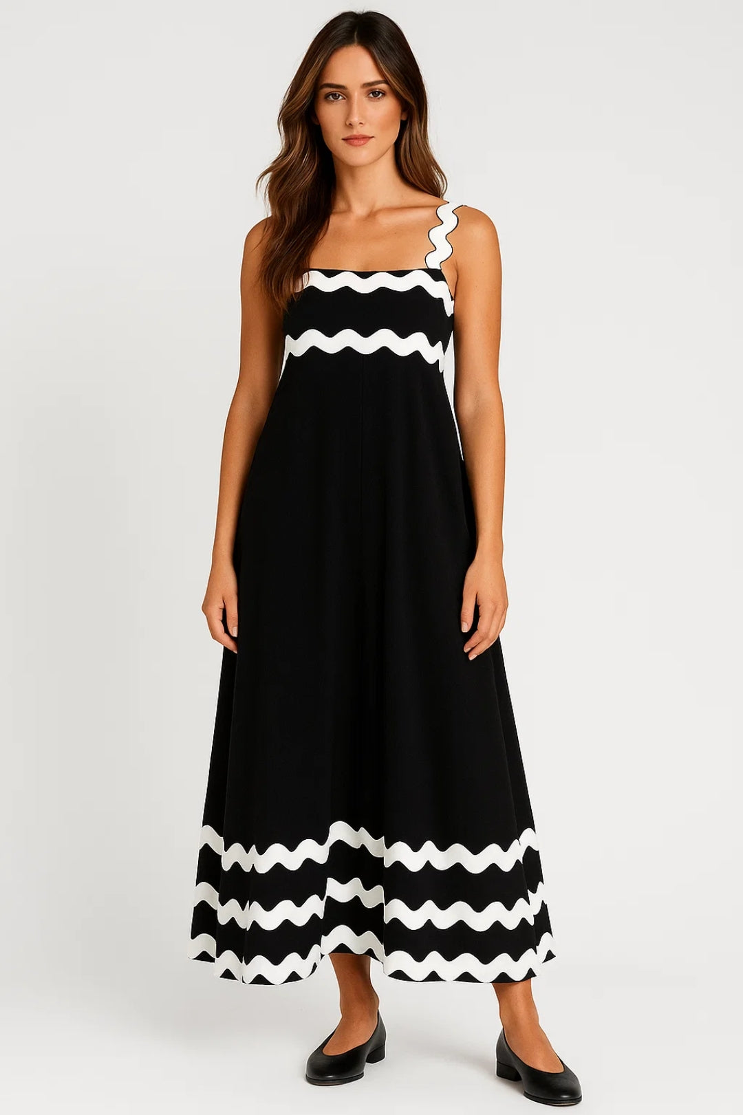 Summer maxi dress with scalloped hem details - Mila