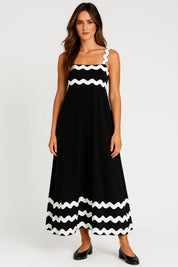 Summer maxi dress with scalloped hem details - Mila